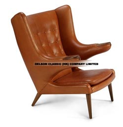 Hans J Wegner papa bear chair